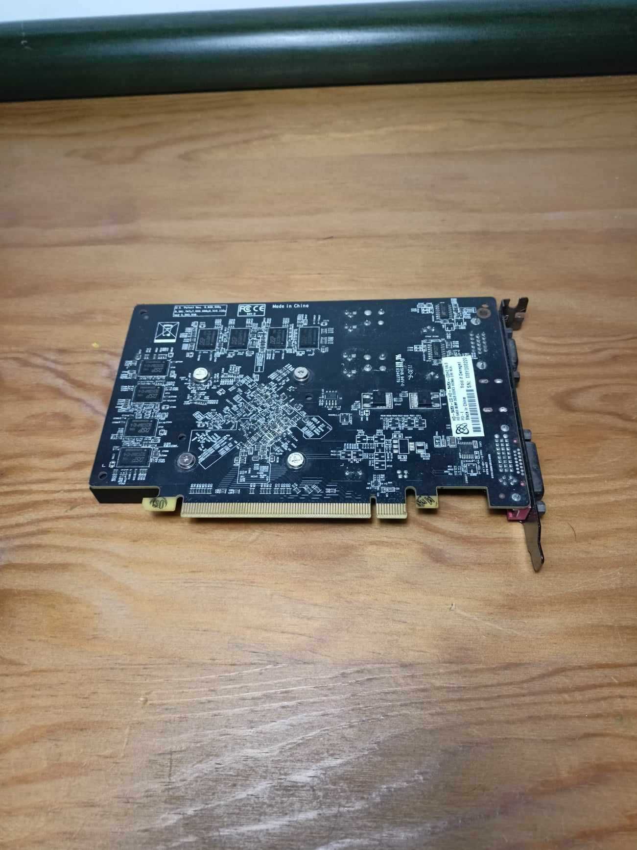 Placa Gráfica 2GB