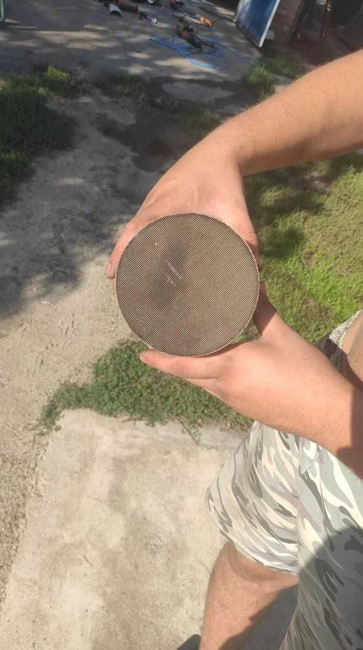 Скупка каталізаторів прийом сажевих фільтрів здати каталізатор