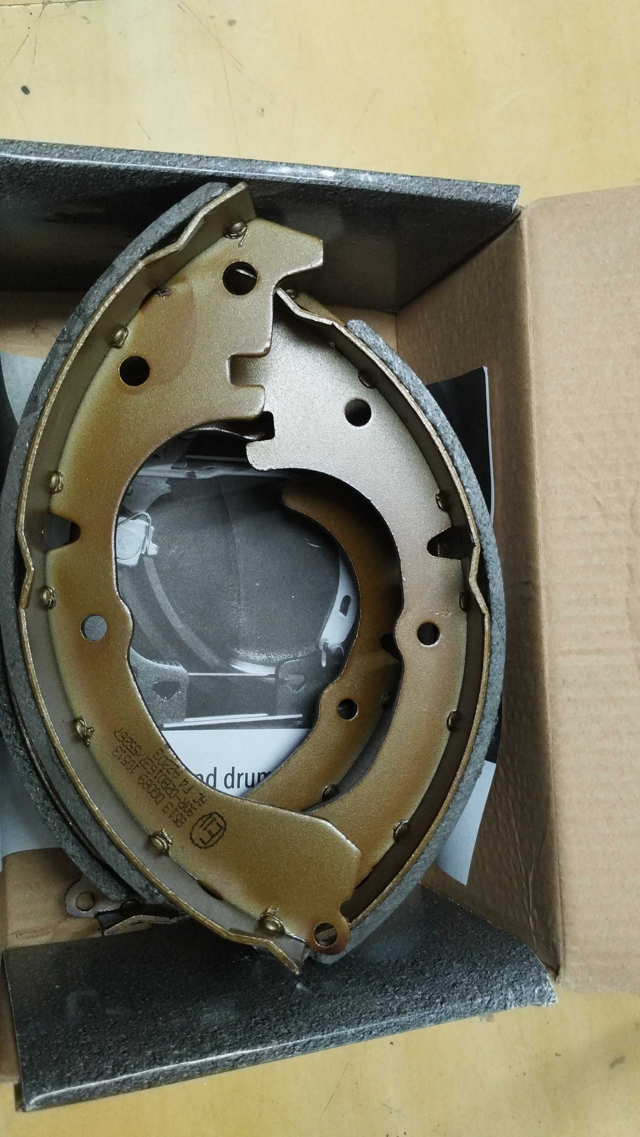 Toyota Corolla ke20,25