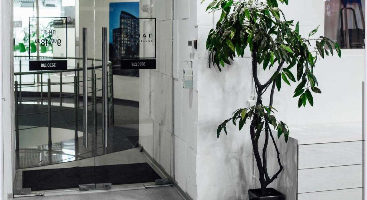 Оренда просторого офісу 770м2, ЖК Парус, 12$/м2