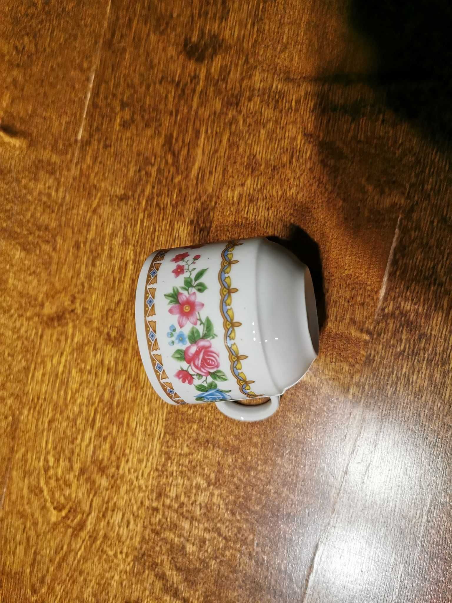 Kubeczki ,Kubki z uchem do kawy, herbaty zestaw Kubków Espresso 6szt
