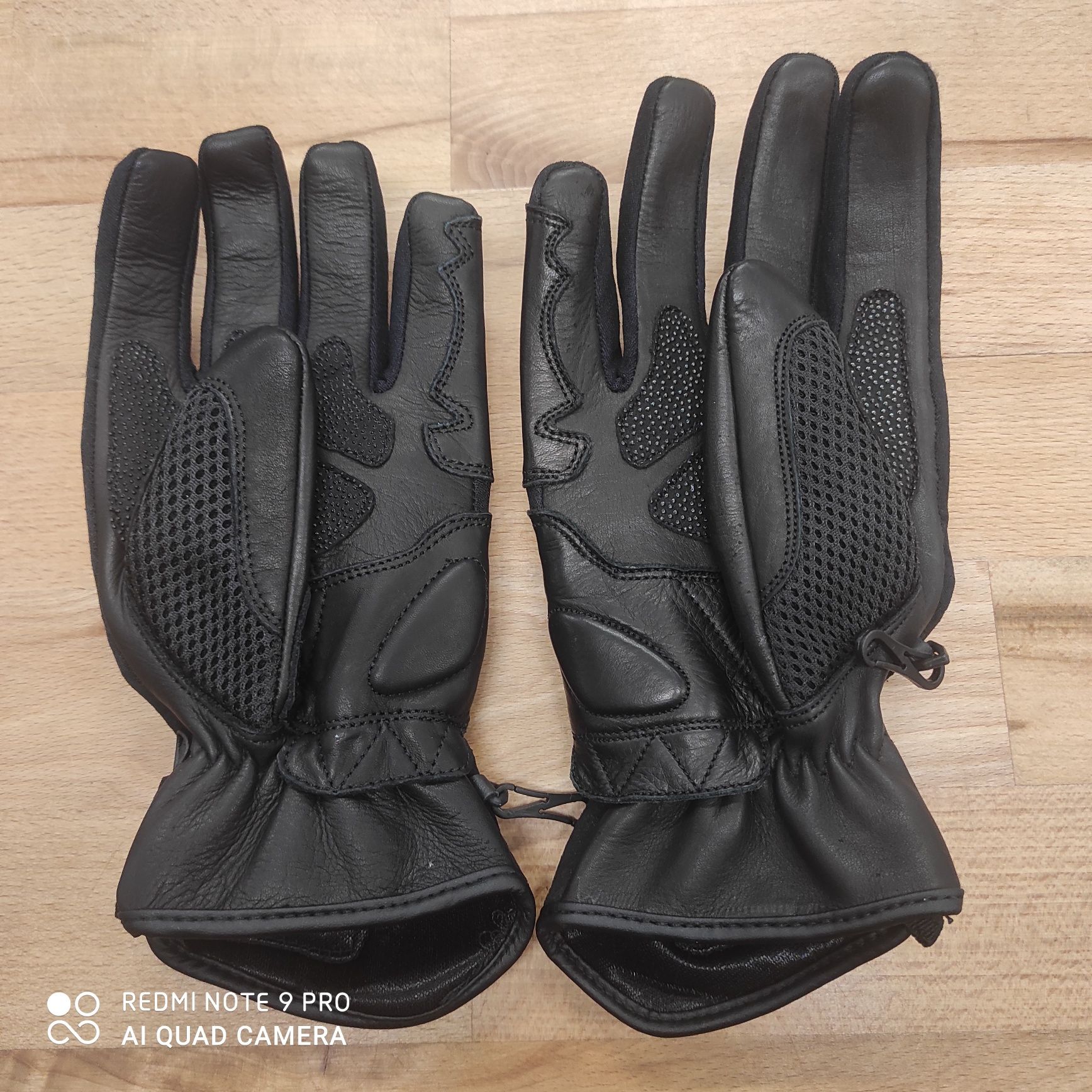 Rękawice motocyklowe tekstylno- skórzane HUSAR Grizzly czarne M