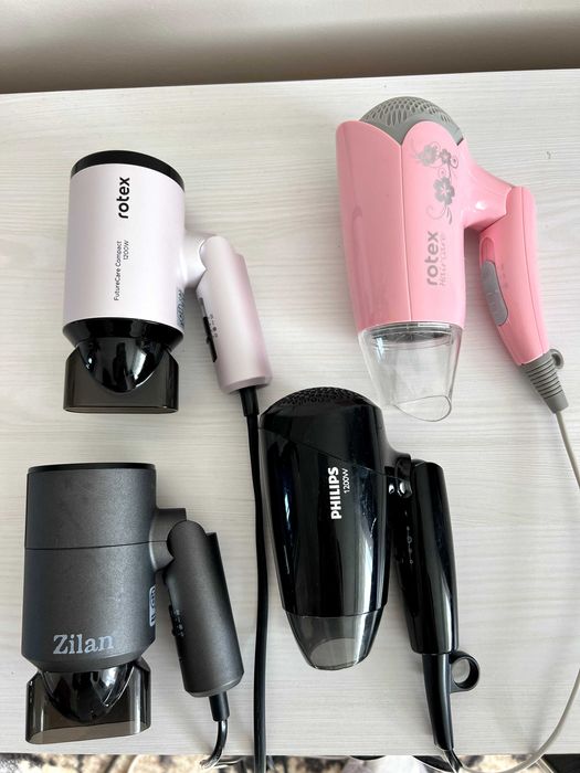 Фен для волосся Philips