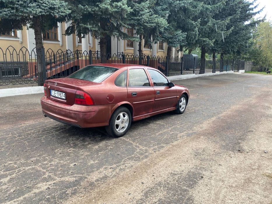 Opel Vectra Restailing 1.8 бензин