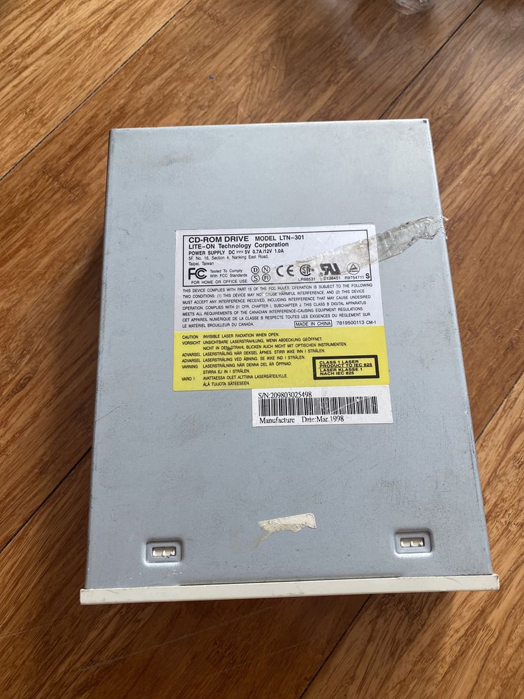 Cd rom drive nodel ltn-301