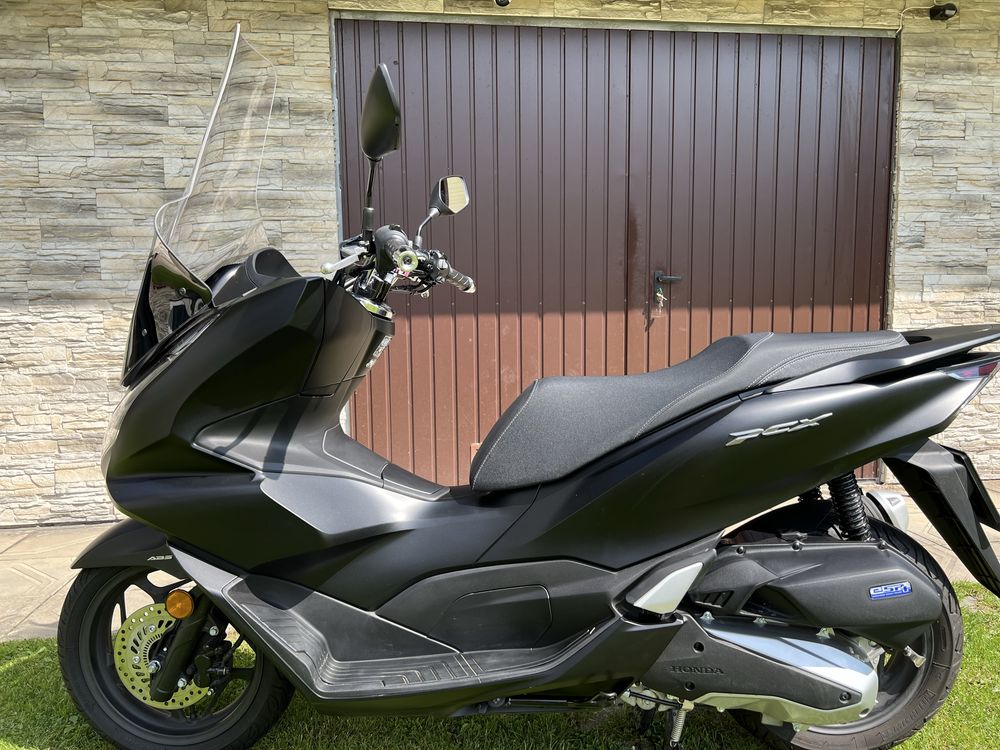 HONDA PCX 2024r salon Polska pierwszy wlasciciel .