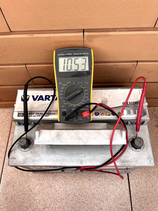 Bateria Varta Silver Dynamic 12V E38 74 Ah 750A USADA