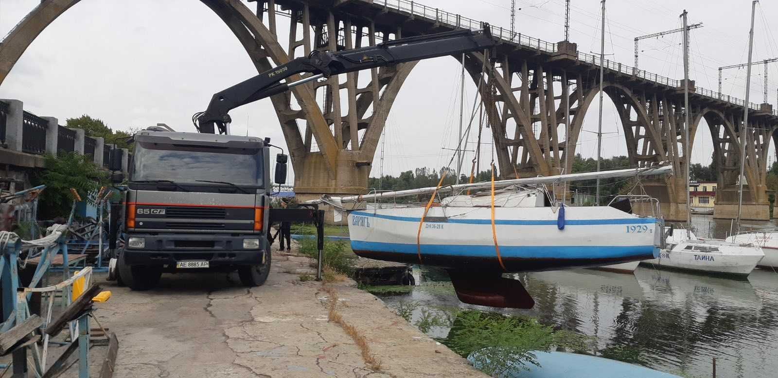 Послуги Маніпулятора Дніпро. Послуги крана-маніпулятора по городу та У