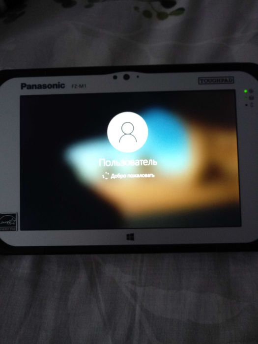 Продам планшет panasonic FZ-M1