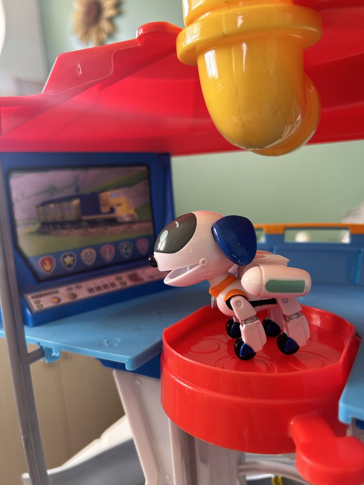 Torre de Controlo + Cão Robot + carro do Chase