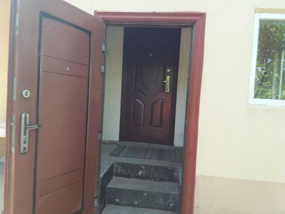 Продам капитальный дом в пригороде Одессе