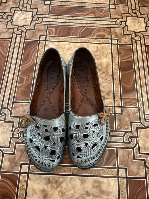 Туфлі шкіряні, р 39-40