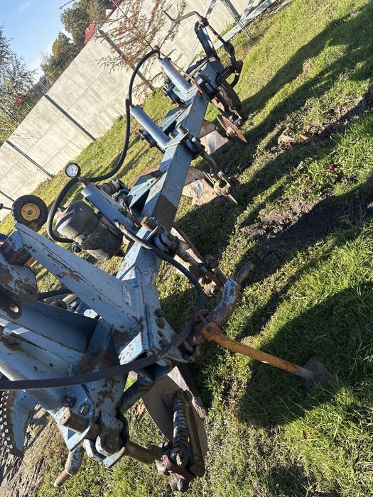 Pług overum nie kverneland  grudziądz kuhn akpil potinger