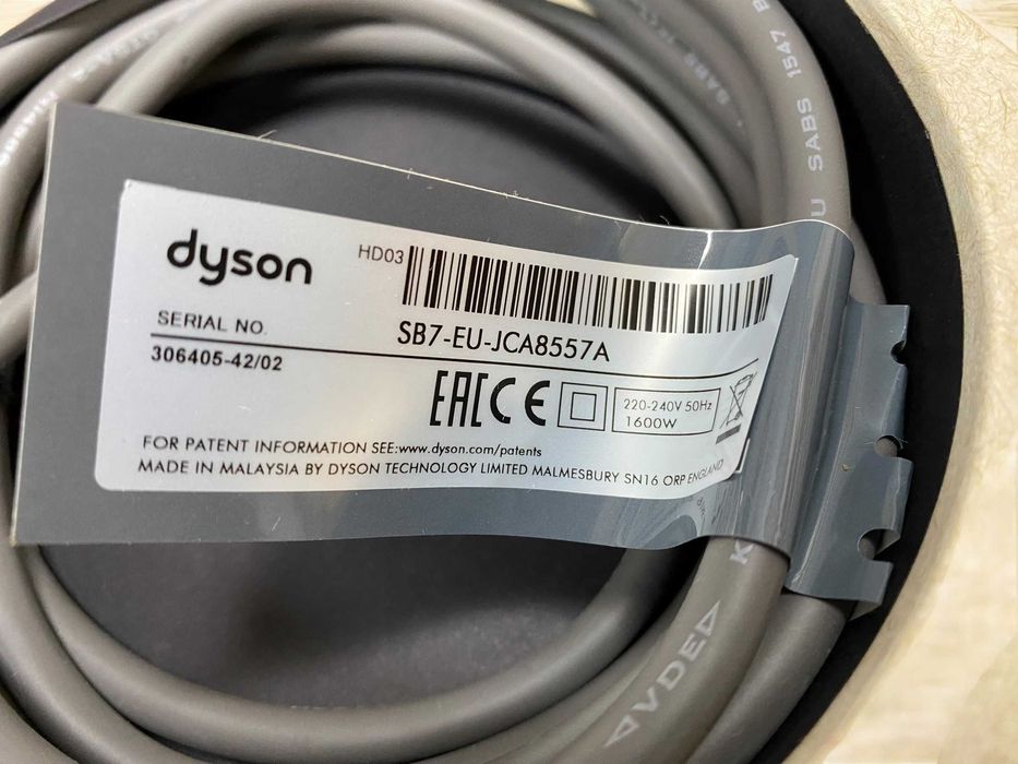 Фен Dyson Supersonic HD 03 дайсон