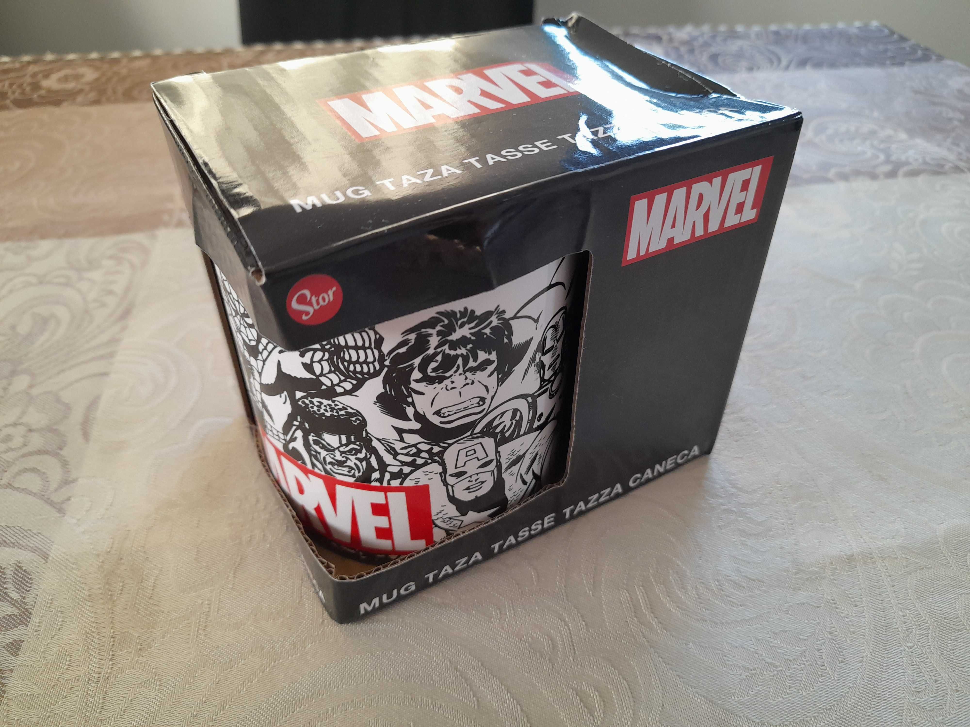 Kubek dla dzieci Marvel Mug Collage 380 ml