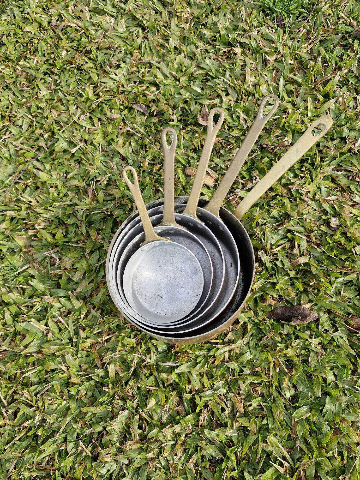 Conjunto de tachos de cobre