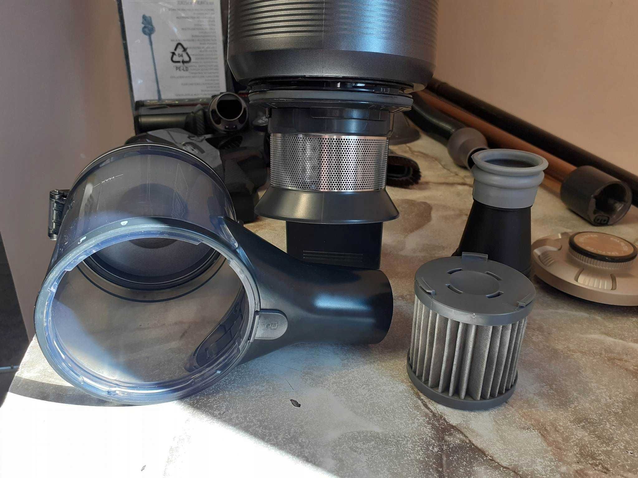 Odkurzacz pionowy De'Longhi Evo XLM418.GCG