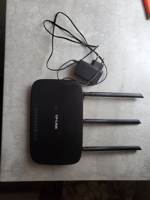 Маршрутизатор Wi-Fi Роутер TP-Link TL-WR940N