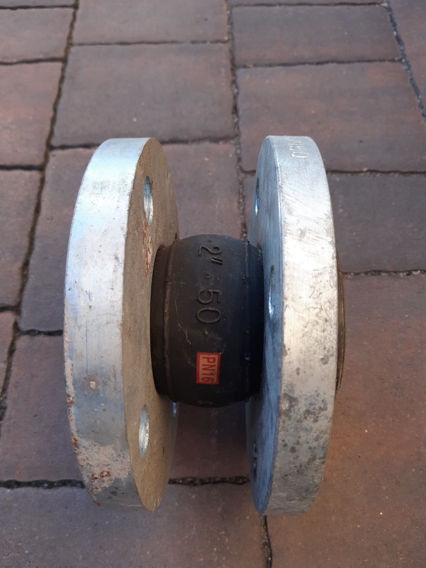 Kompensator gumowy DN50