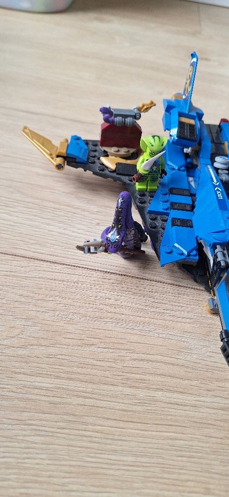 zestaw lego burzowy mysliwiec Java 70668