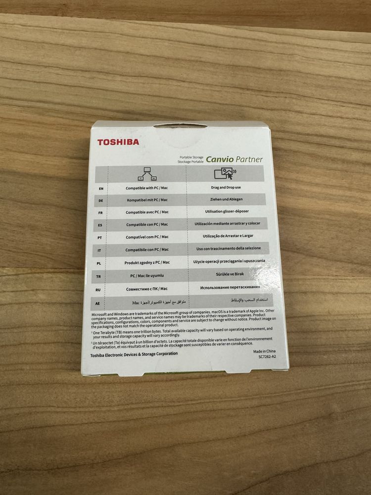 Зовнішній жорсткий диск 2.5" 1TB Toshiba Canvio Partner