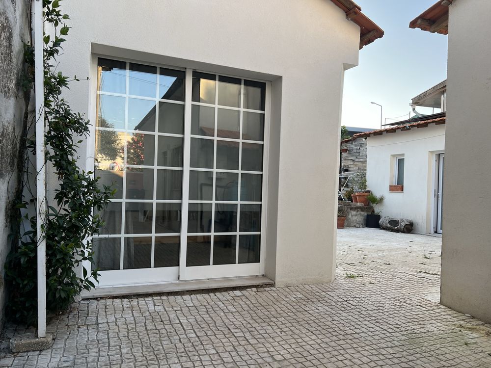 Alugo casa no centro da Maia