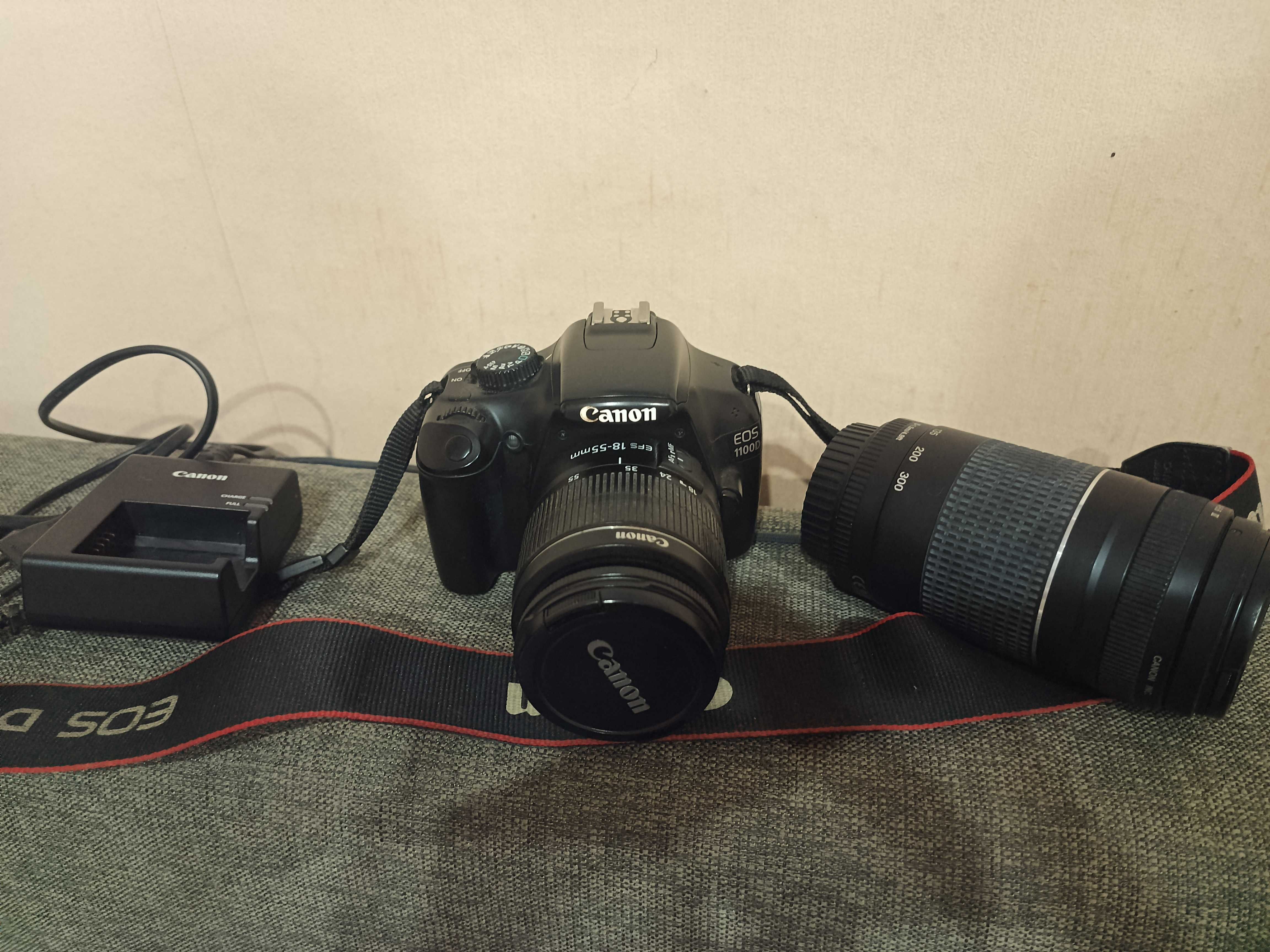 Canon EOS 1100 D