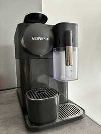 DELONGHI Nespresso Lattissima