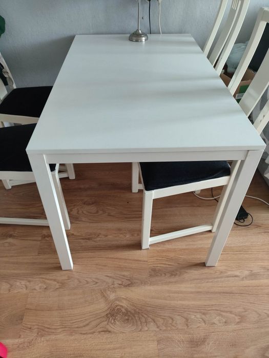 Stół biały 125x74 Ikea Vihals stan bardzo dobry