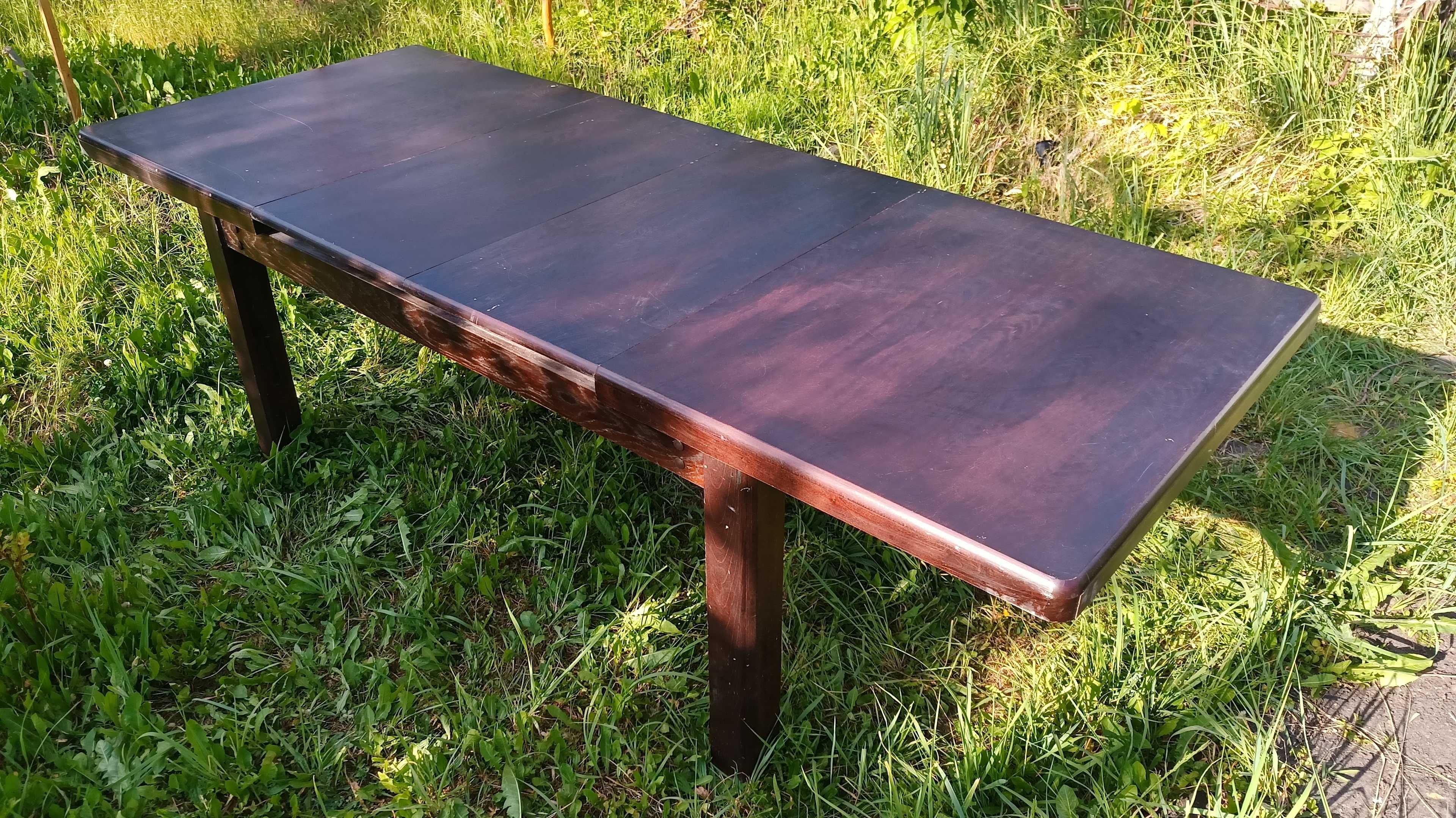 Solidny, rozkładany stół drewniany