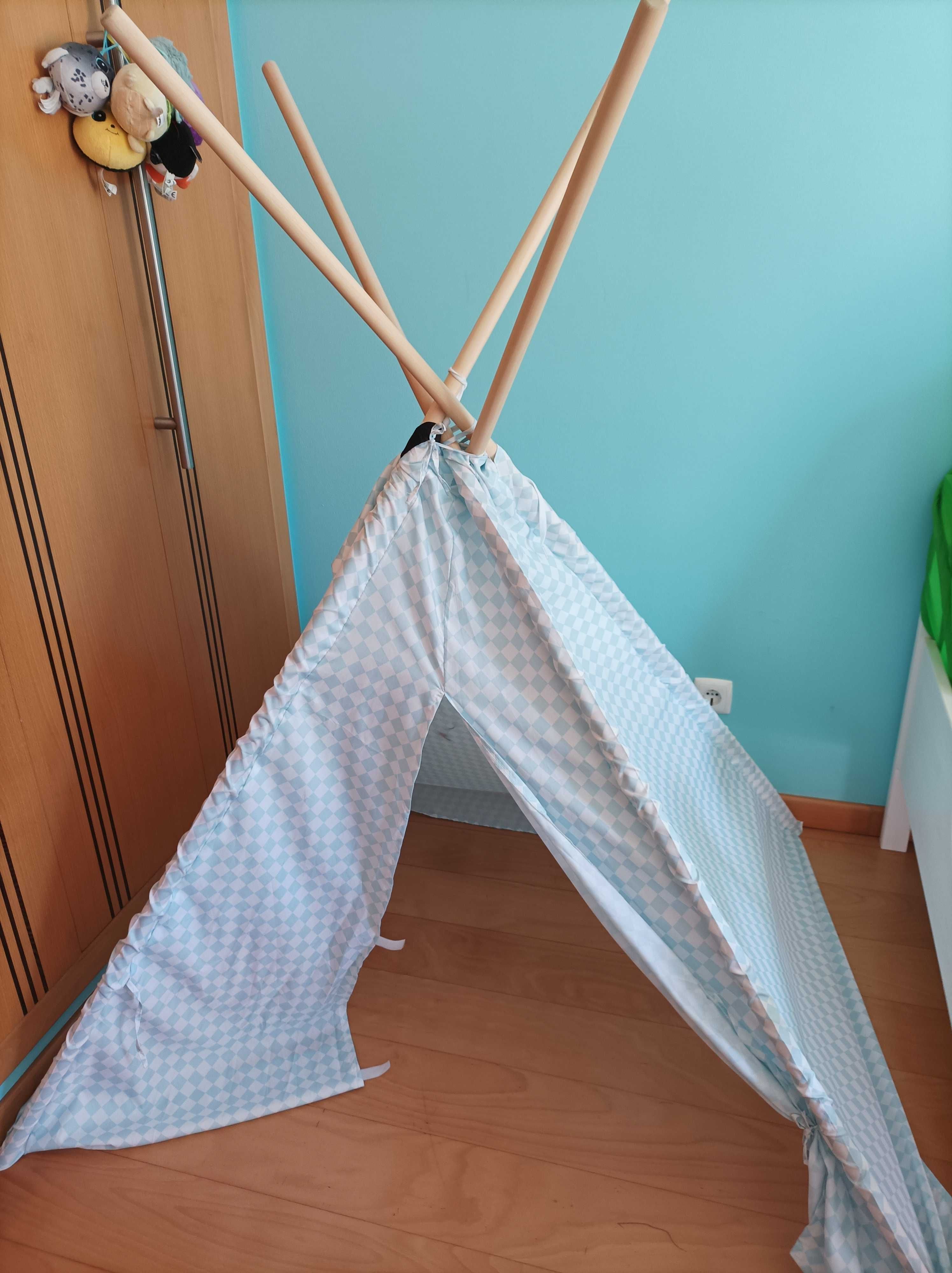- Tenda Tipi em bom estado