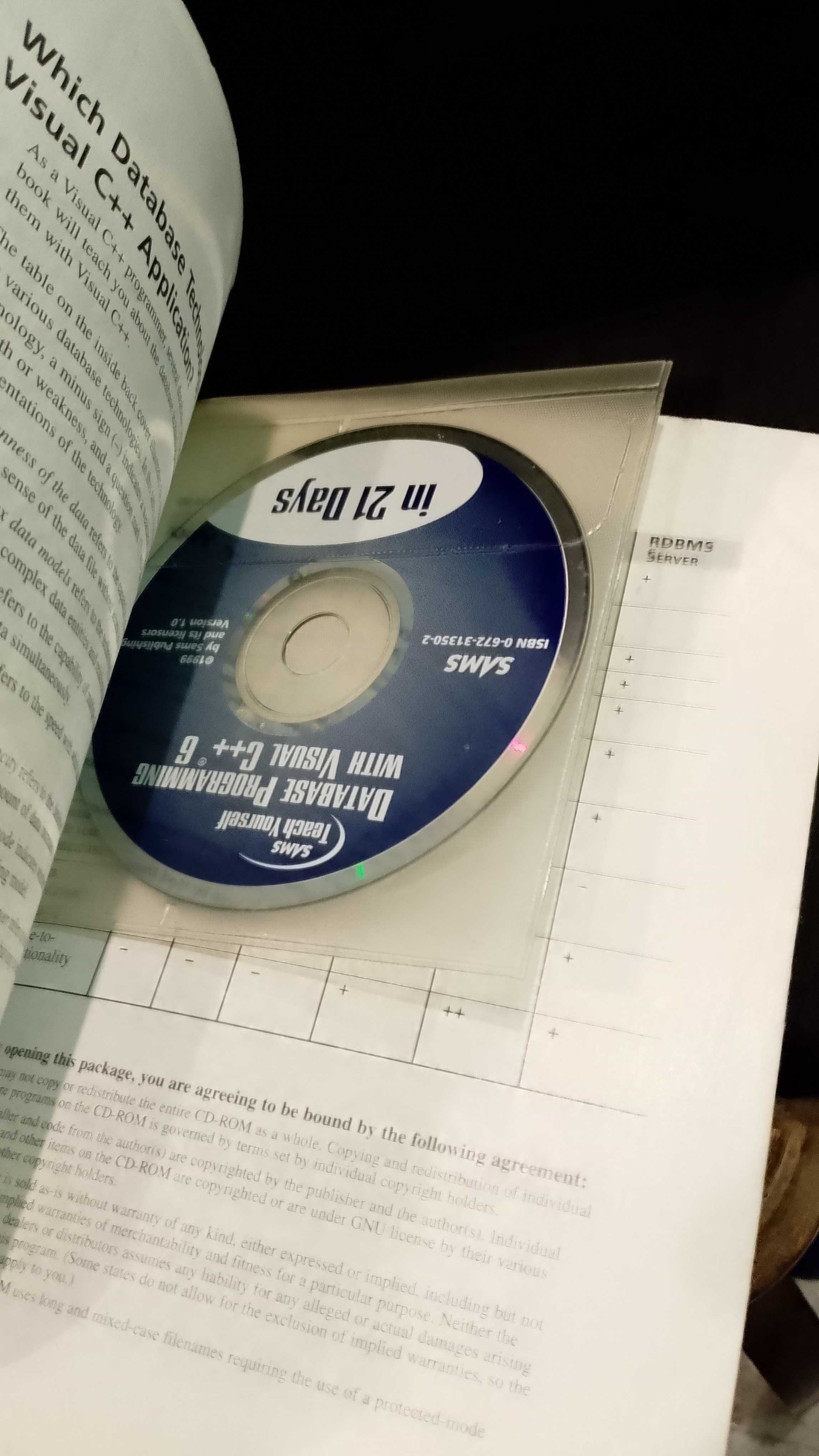 Database Programming with Visual C++ 6 in 21 Days - Lyn Robison