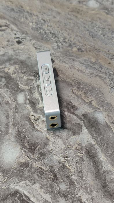 Продається донгл Shanling UA4.