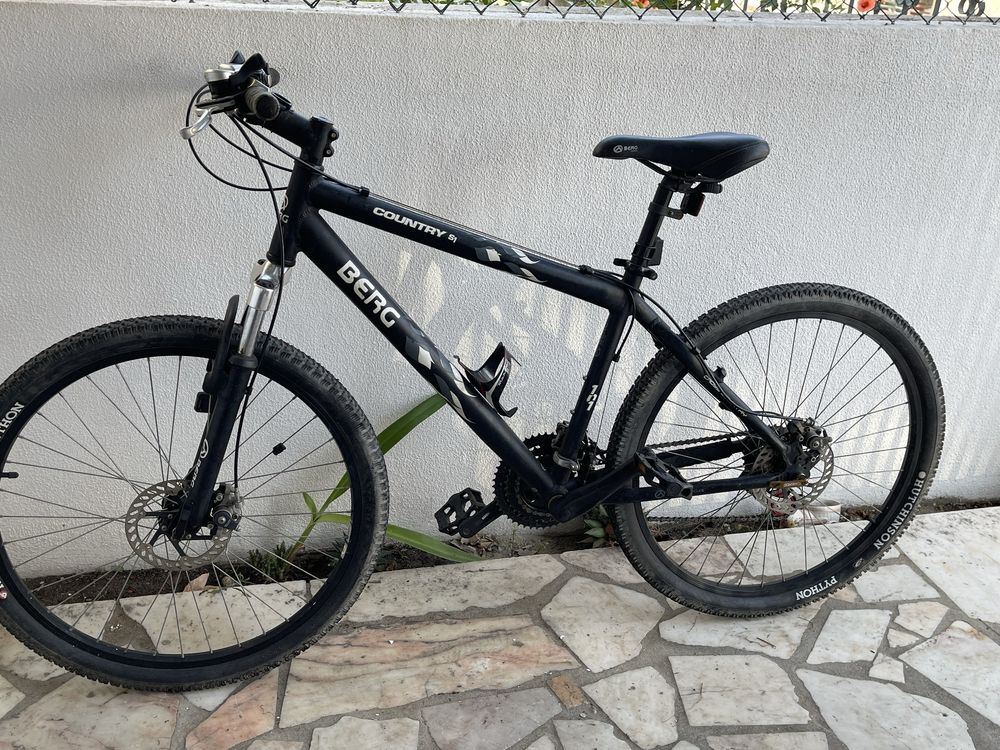 Bicicleta BTT quadro em aluminio