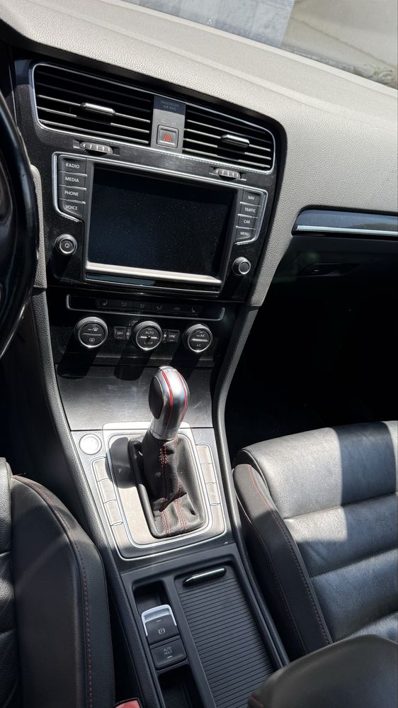 Volkswagen Golf MK7 GTI Performance DSG 230cv