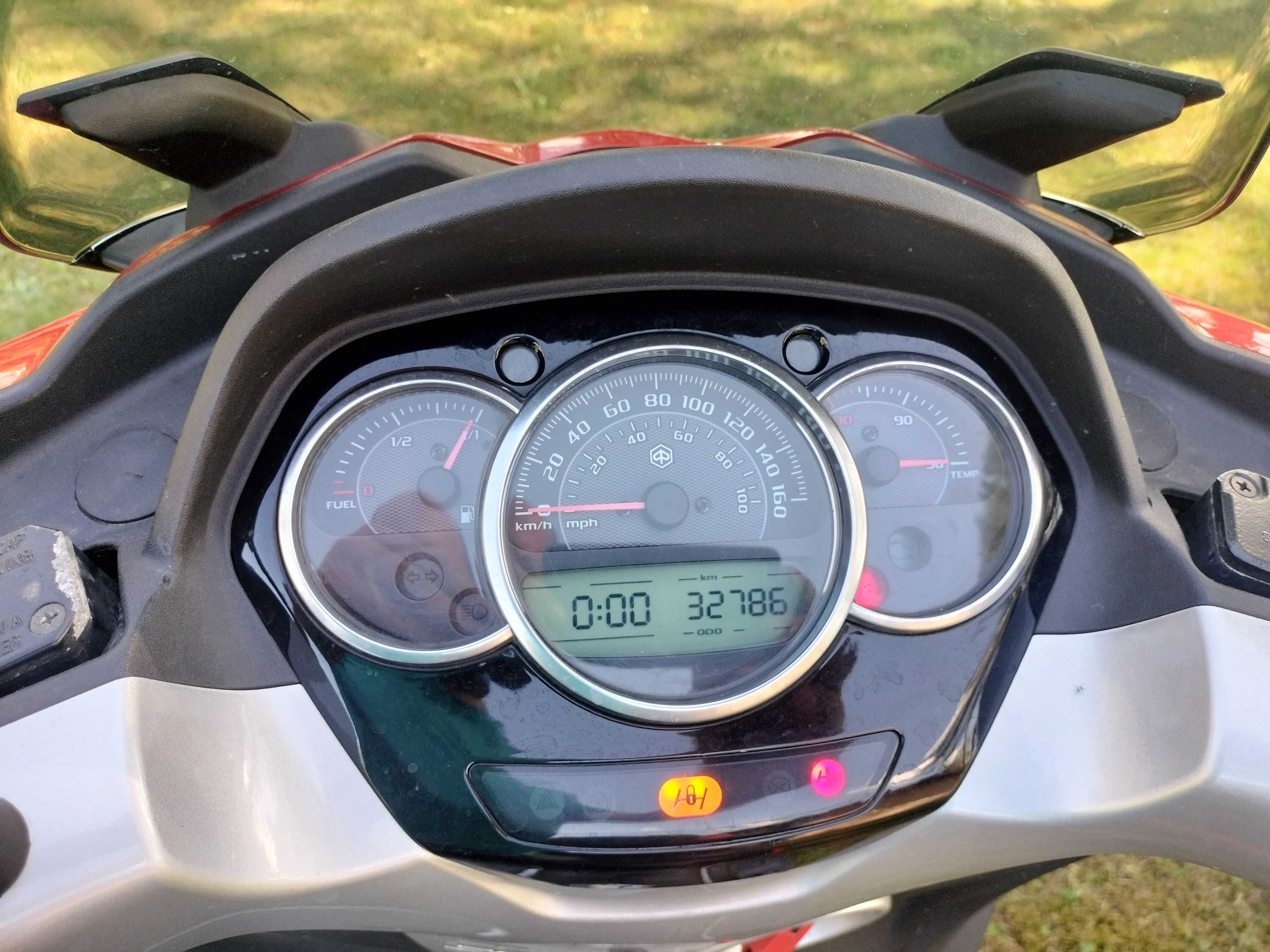 Piaggio MP3 300IE  yourban