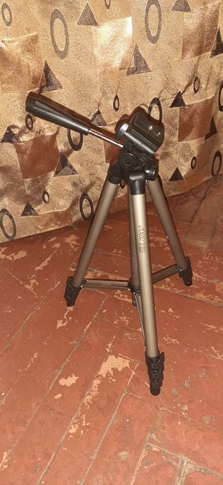 Штатив - Hama Star 700 EF Digital
Розміщення: підлоговий
За призначенн