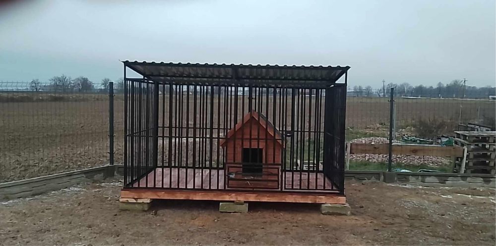Dzien dobry mam na sprzedaz kojec solidny trwaly 3,5x2m