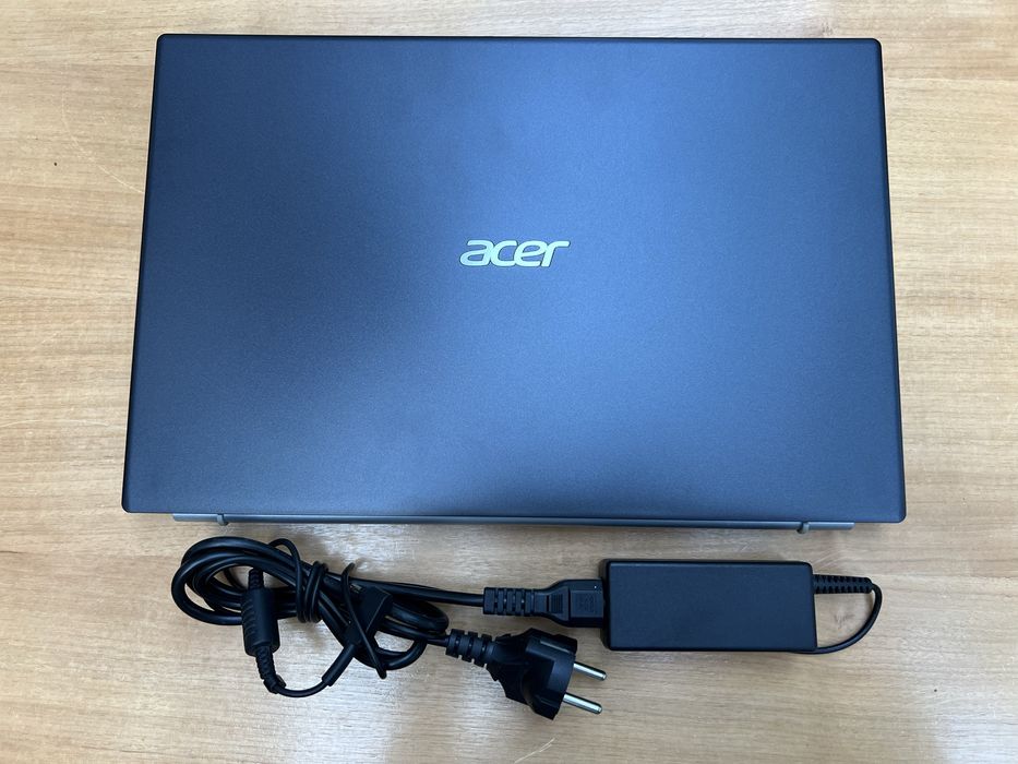 Laptop Acer Extensa 15 - Intel Core i3, 8 GB / 512 GB - stan idealny