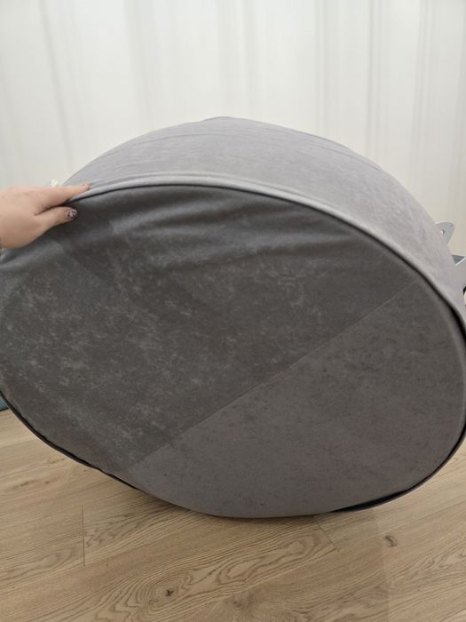 Basen z kulkami szary