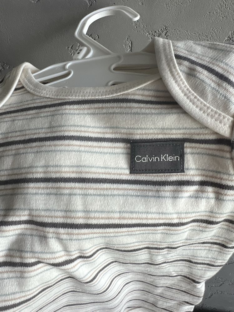 Боді Calvin Klein