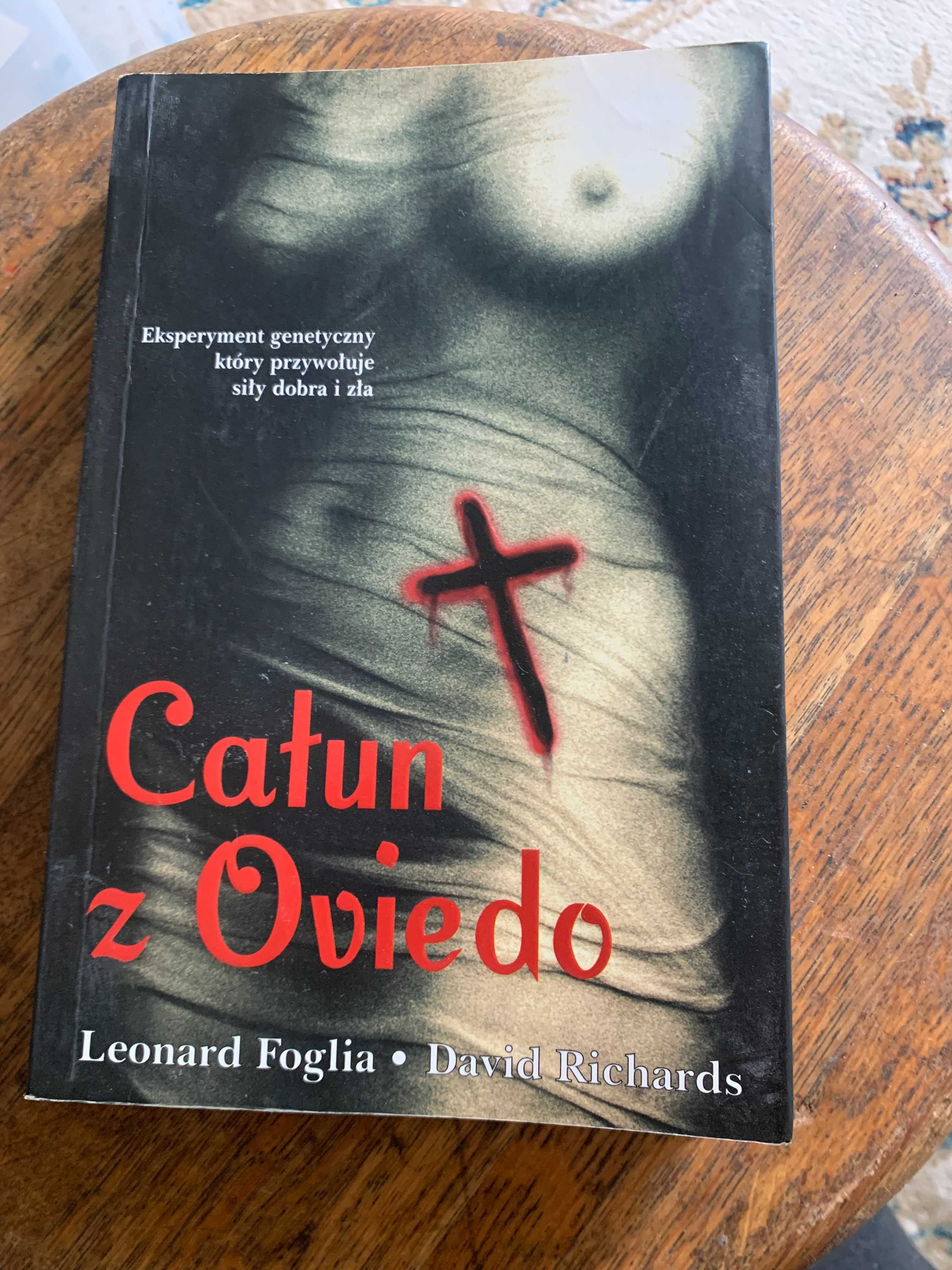 Leonard Foglia, David Richards “Całun z Oviedo”