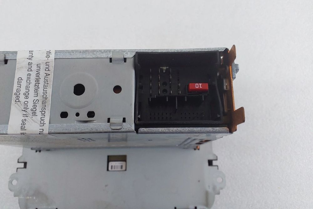 Rádio / auto-rádio SKODA Fabia II Break (545, 5J)