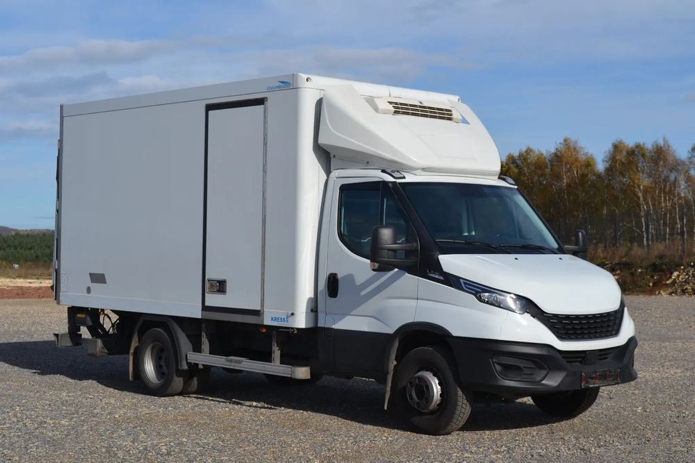 Iveco Daily 72C18 70C18 Chłodnia Izoterma Mroźnia Winda 1000 kg Agregat THERMO KING Carrier Boczne drzwi 8 palet  70-180 72-180 Full LED 65C 50C 35C