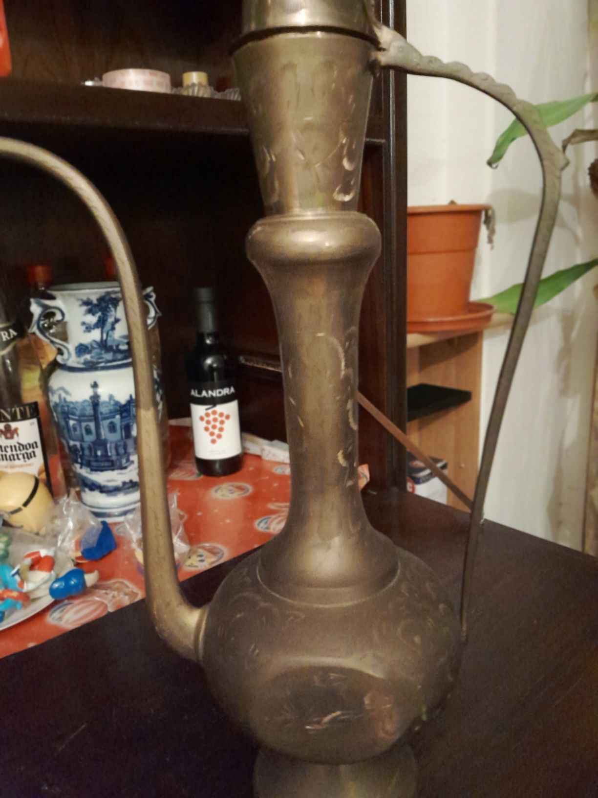 Jarra antiga em bom estado