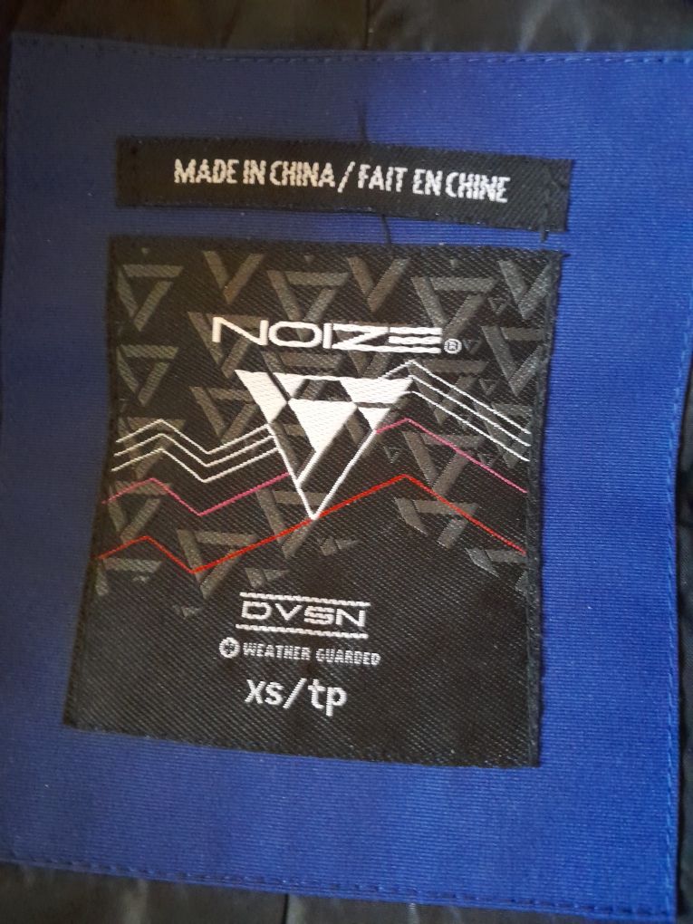 Куртка женская NOIZE, зимняя, очень тёплая, с капюшоном