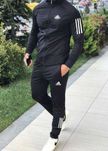 Мужской спортивный костюм