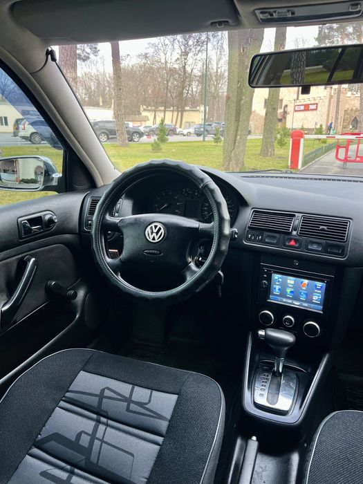 Продам Volkswagen Golf 4