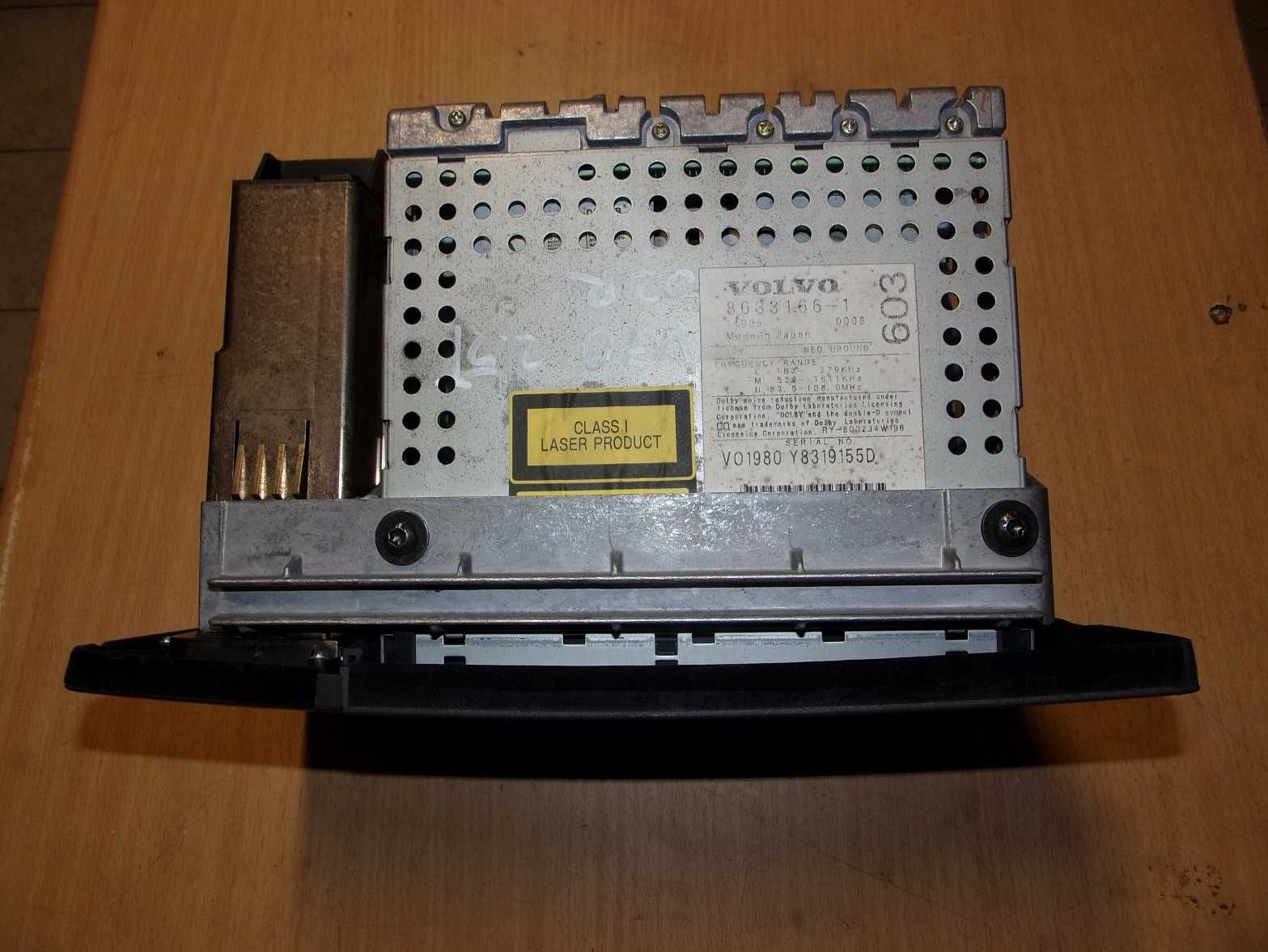Radioodtwarzacz radio cd kaseta HU-603 Volvo V70 s60 s80 xc70