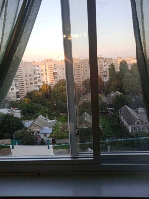 Двухкомнатная квартира на Таирова в кирпичном доме